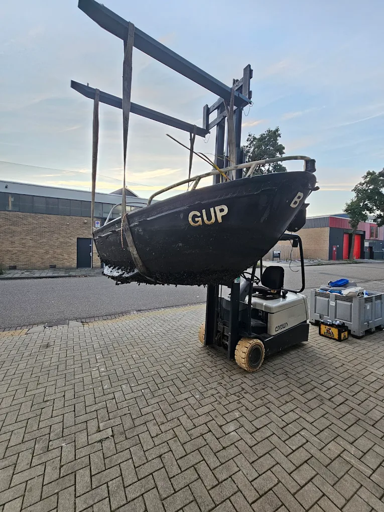 Onderhoud aan binnenboordmotor